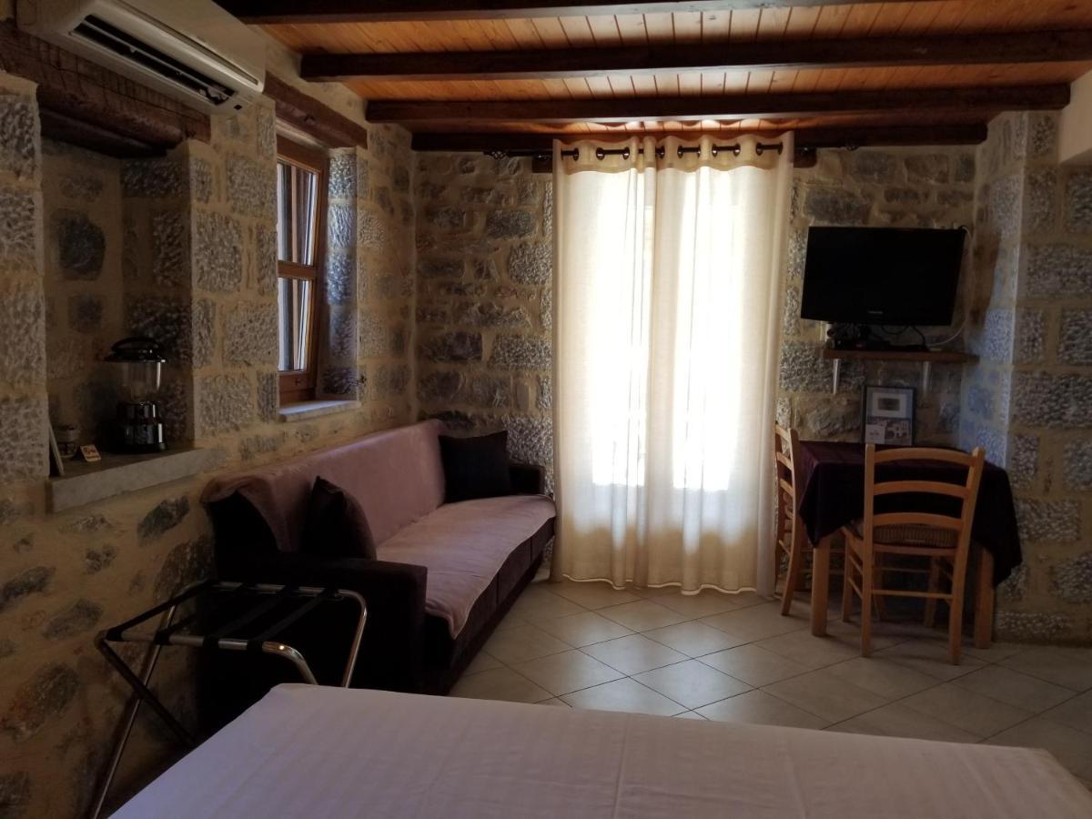 Apartamento Kyrimi Yerolimin Habitación foto