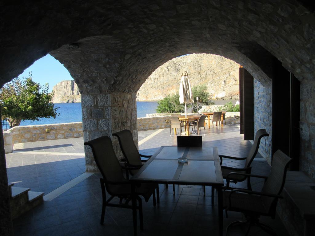 Apartamento Kyrimi Yerolimin Exterior foto