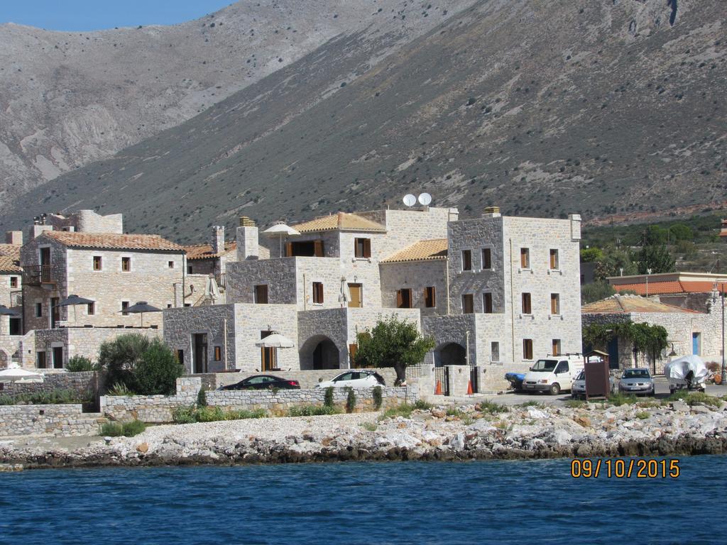 Apartamento Kyrimi Yerolimin Exterior foto