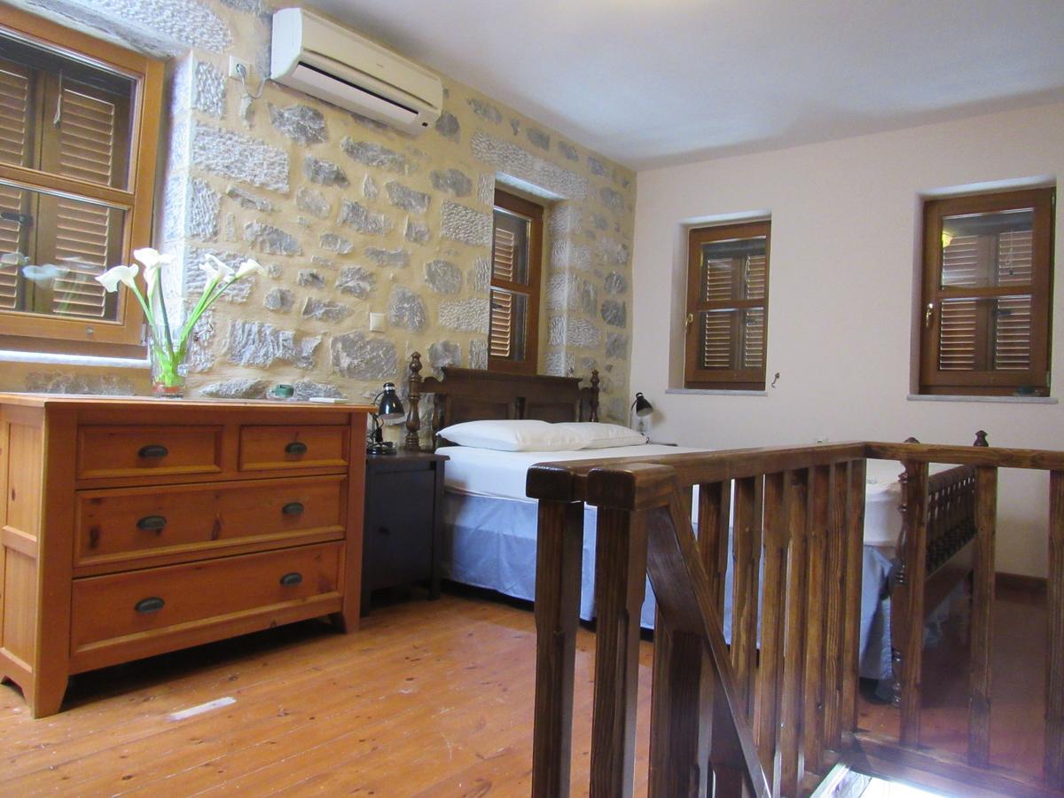 Apartamento Kyrimi Yerolimin Exterior foto